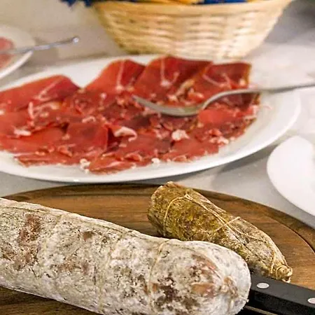 Ca Dei Currà 4* Neive